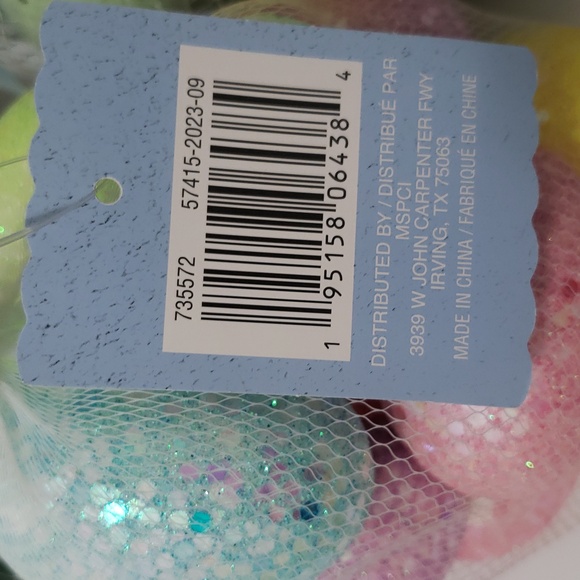 NWT Easter Pom Pom Garland and Decorative Eggs - Picture 8 of 9